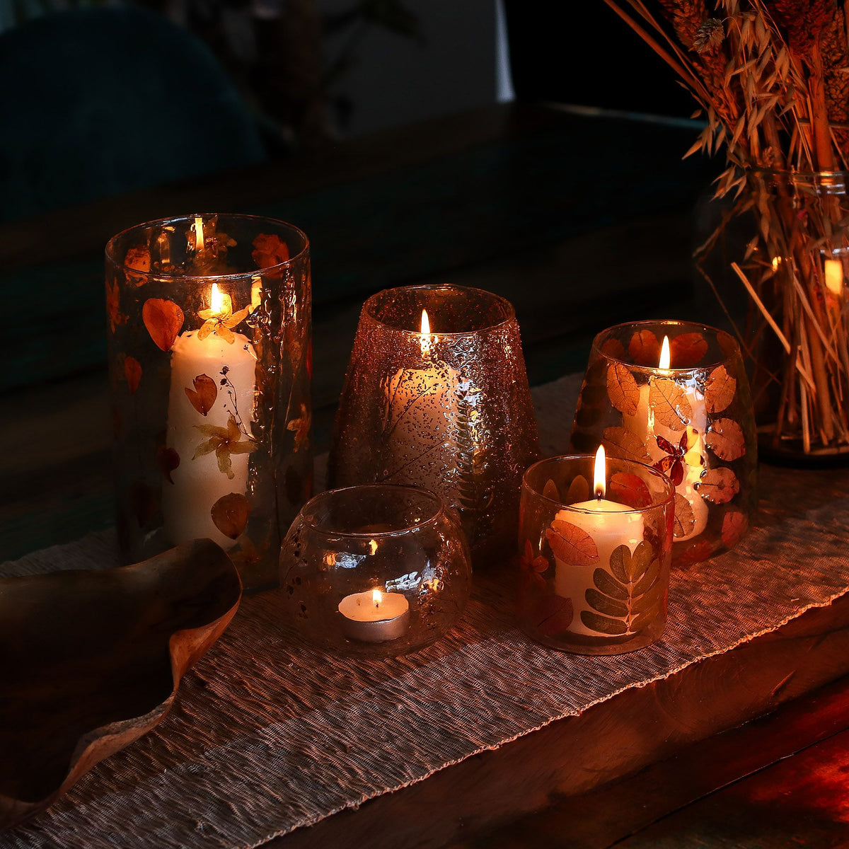 Natural Floral Glass Straight Candle Holder - Pino - 10x9cm