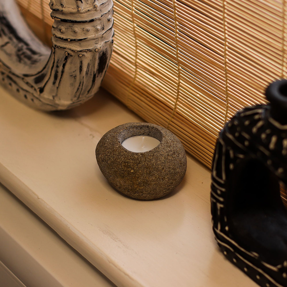 Natural Riverstone Candle Holder - Single Tea Light - 10x10x7cm