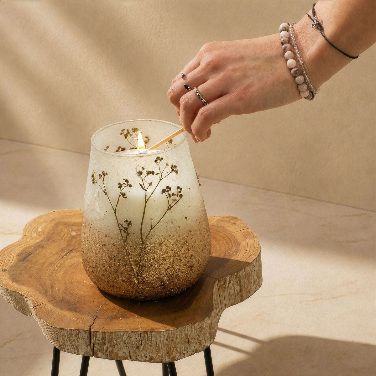 Tall Glass Jar Candle - Wildlight Woods - 12x12x15cm